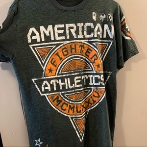 Men’s American Fighter shirt - size medium